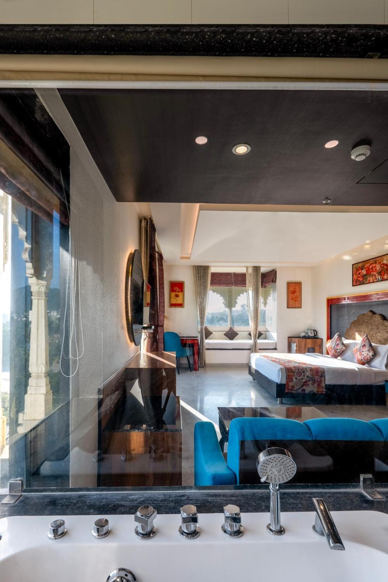 Sterling Balicha Udaipur Hotel ภายนอก รูปภาพ