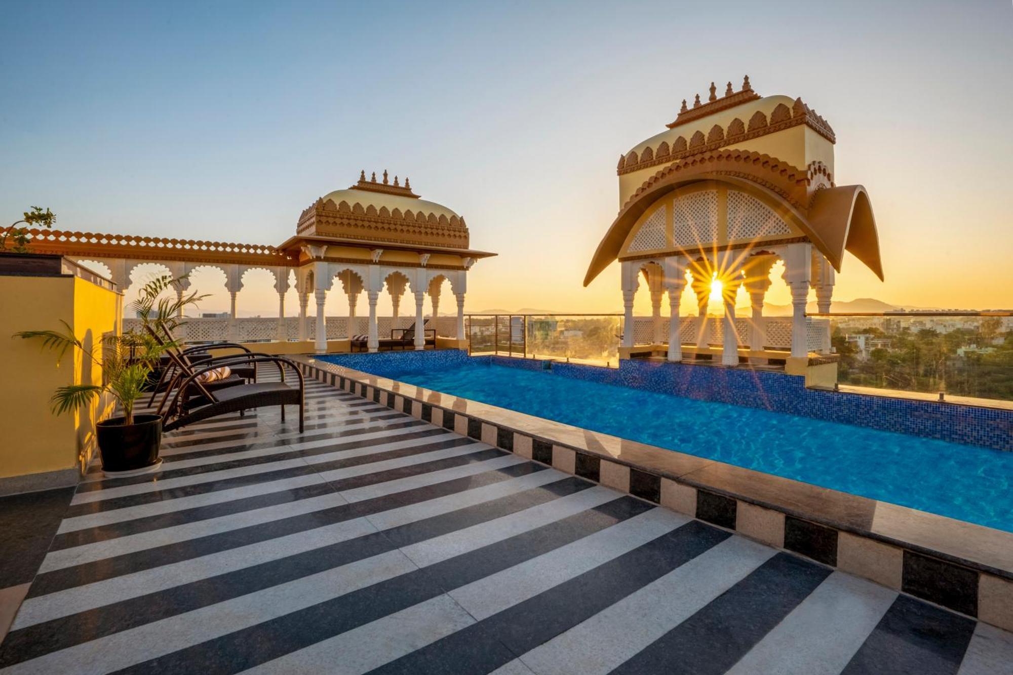 Sterling Balicha Udaipur Hotel ภายนอก รูปภาพ