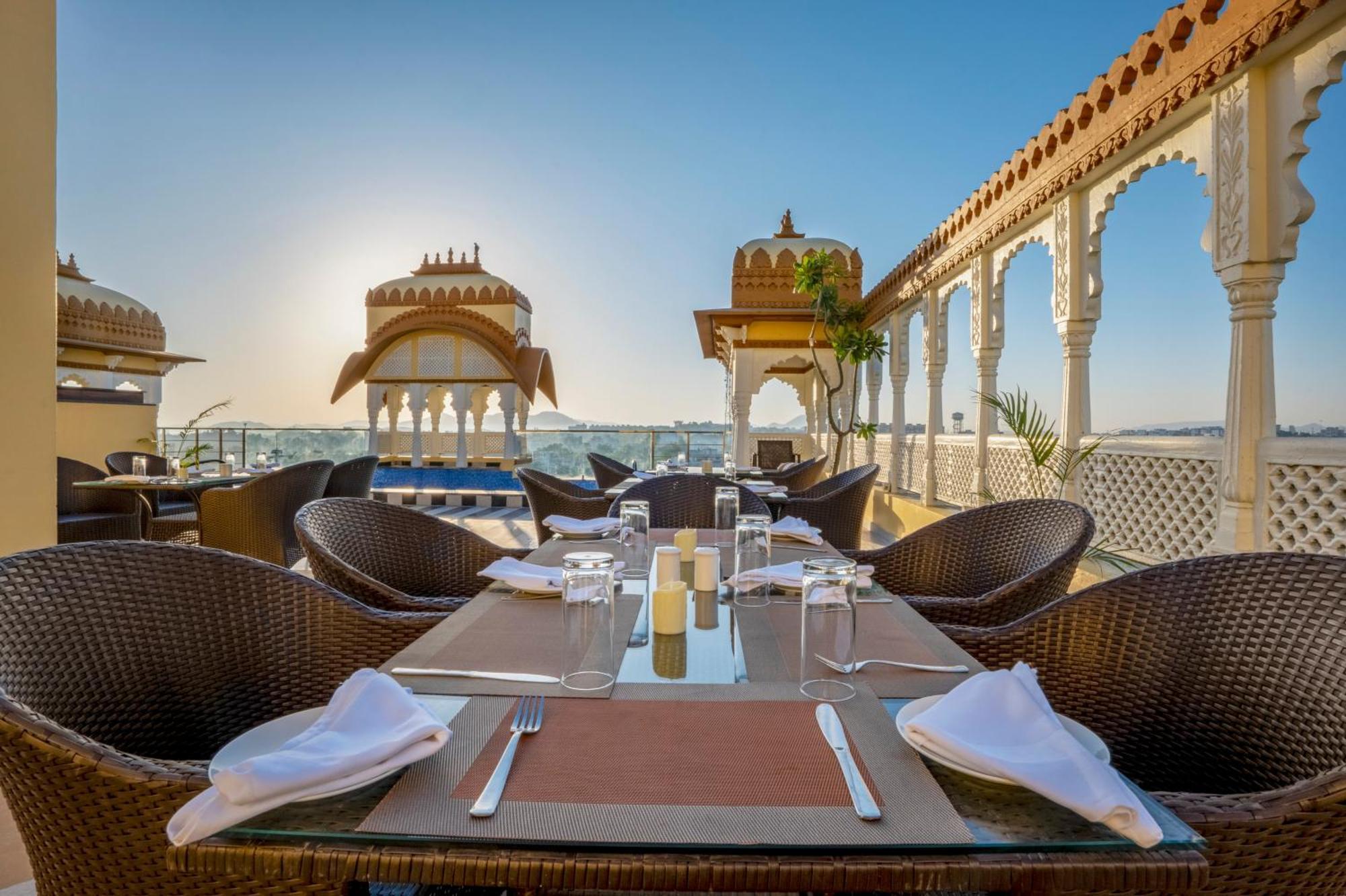 Sterling Balicha Udaipur Hotel ภายนอก รูปภาพ